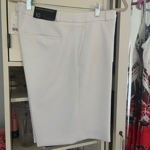 BRAND NEW  BANANA REPUBLIC TROUSER SHORTS WITH TAGS